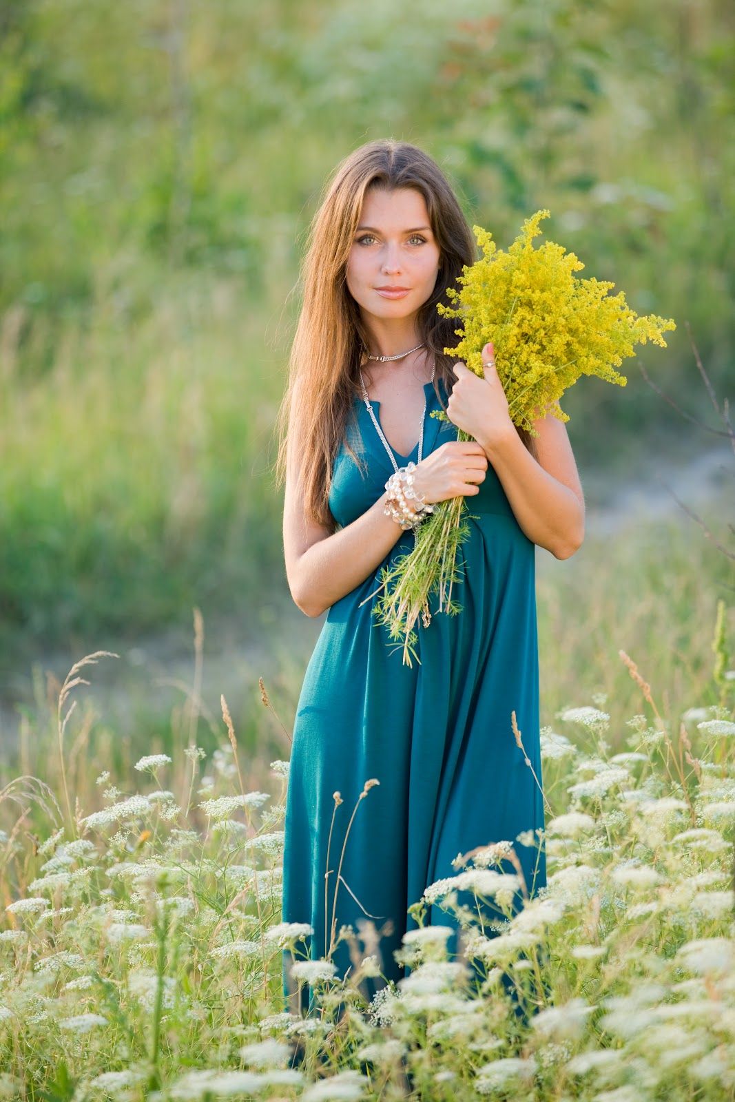 Slavic women in Urumqi