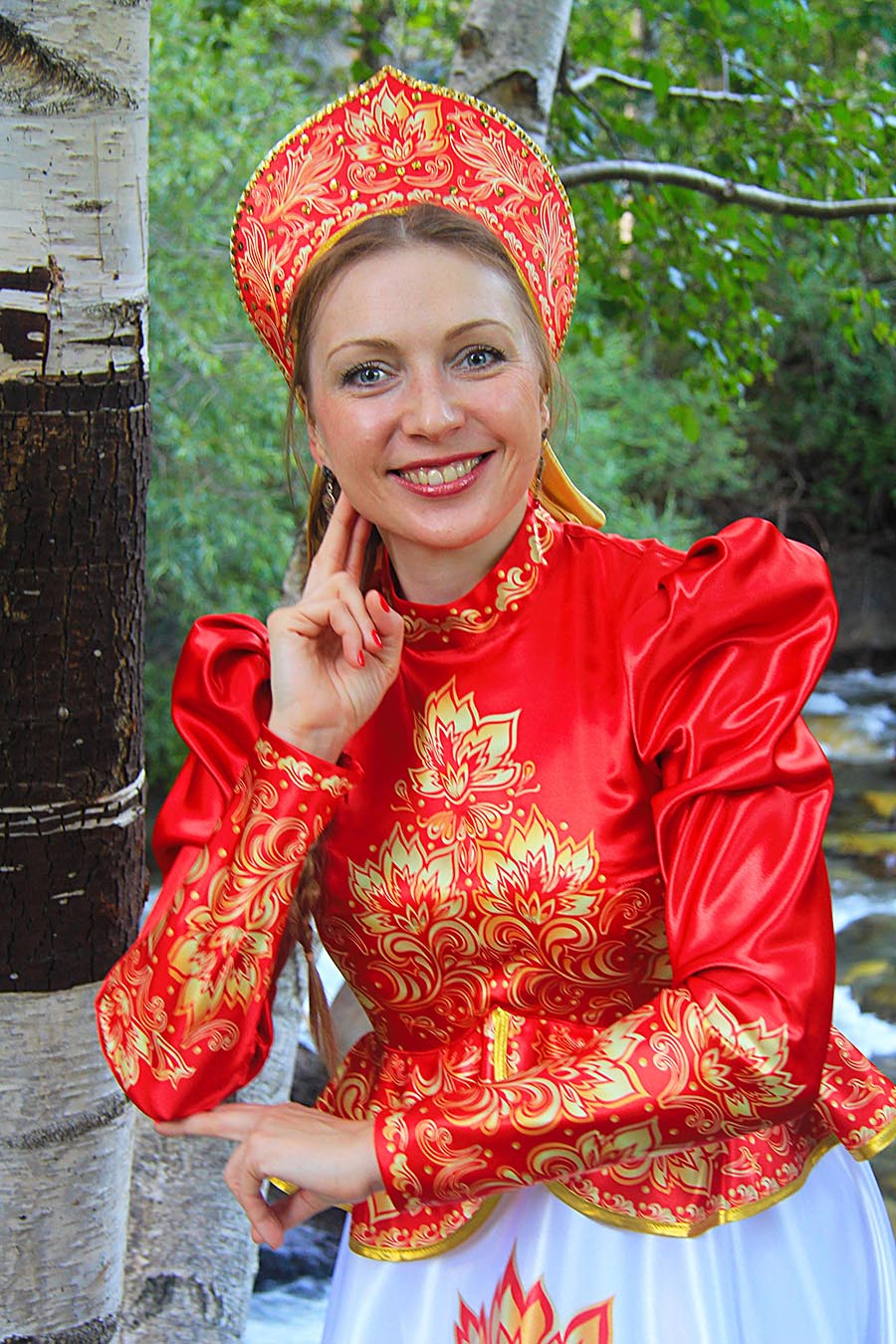 Women in Slavic costumes in Urumqi