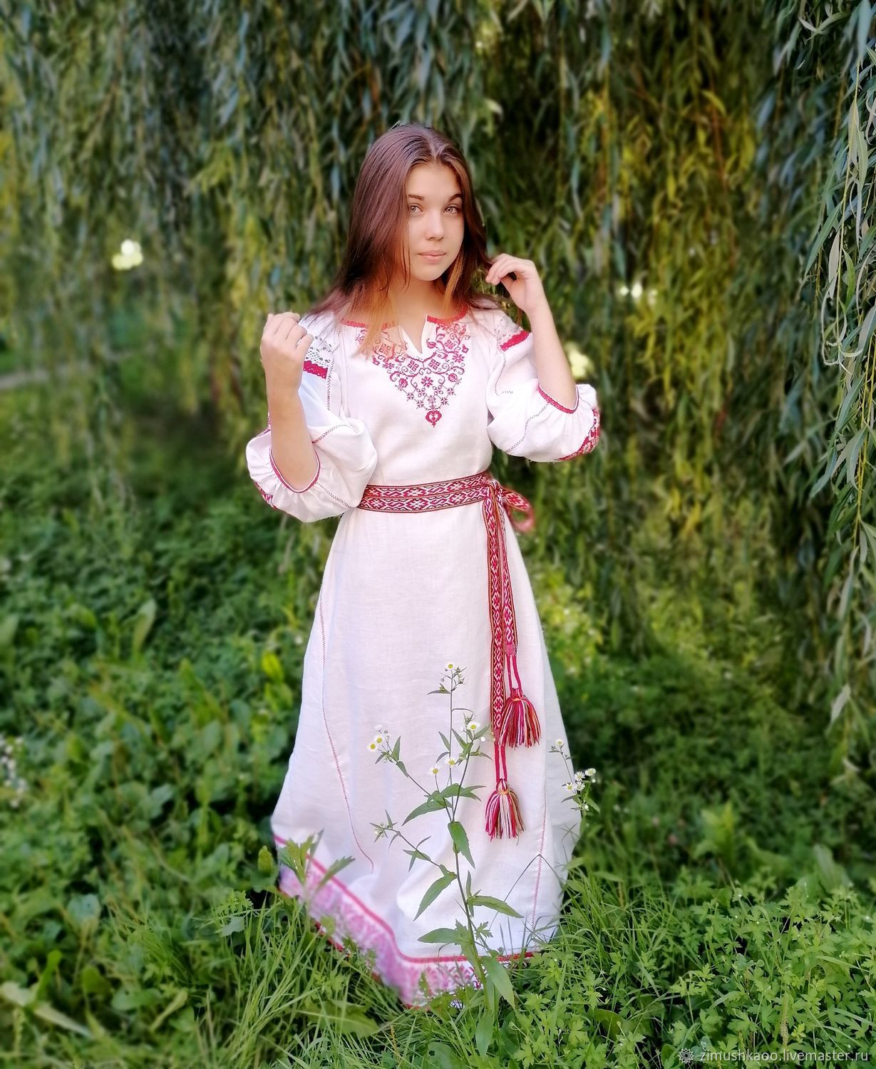 Girl Girls in Slavic costumes in Urumqi